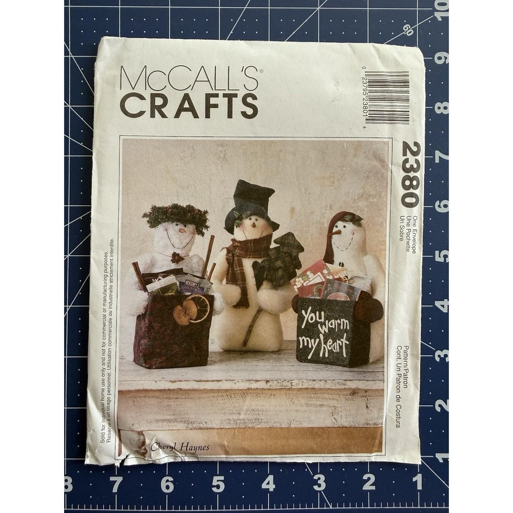 McCall's CRAFTS Pattern 2380 Cheryl Haynes Snowmen Dolls‎ 16" UNCUT